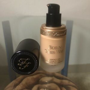 Too Faced Born This Way foundation Ivory
